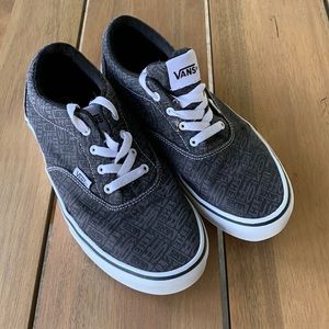Vans Off The Wall LaceUp Shoe